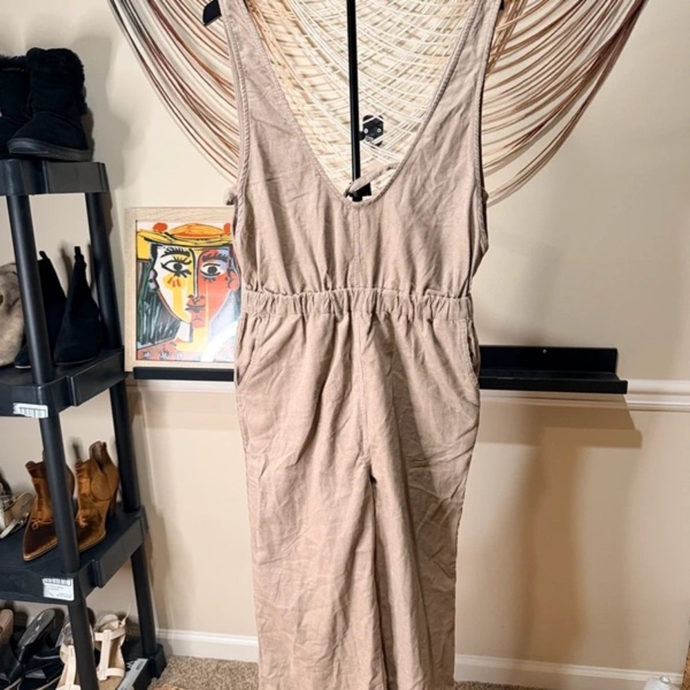 Sleeveless V-Neck Midi Dress in Taupe with Elastic Waist